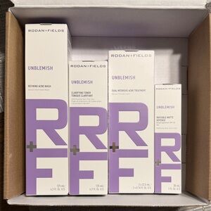 Rodan + Fields Unblemish Set - Lavender and White